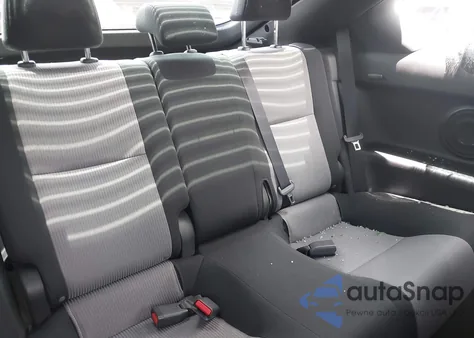 2014 Scion Tc 10 Series/Monogram из США, поврежденный, VIN JTKJF5C72E3085687